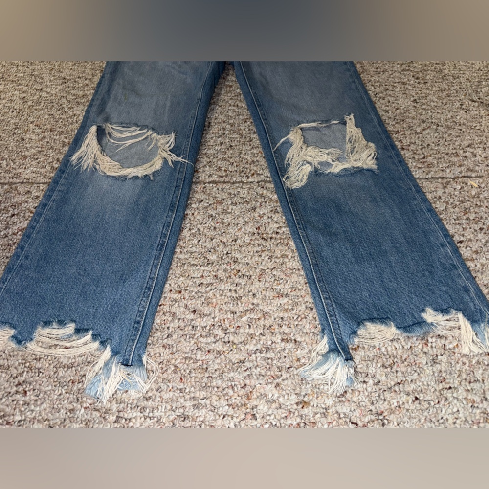 We The Free Light Blue Denim Jeans Maggie mid rise size 26 - Picture 4 of 11